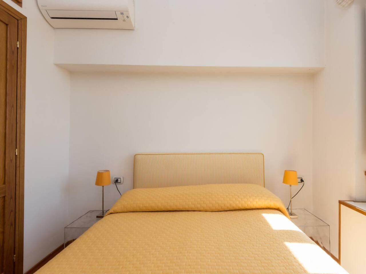 Apartmán Trevi Luxury With Terrace Řím Exteriér fotografie