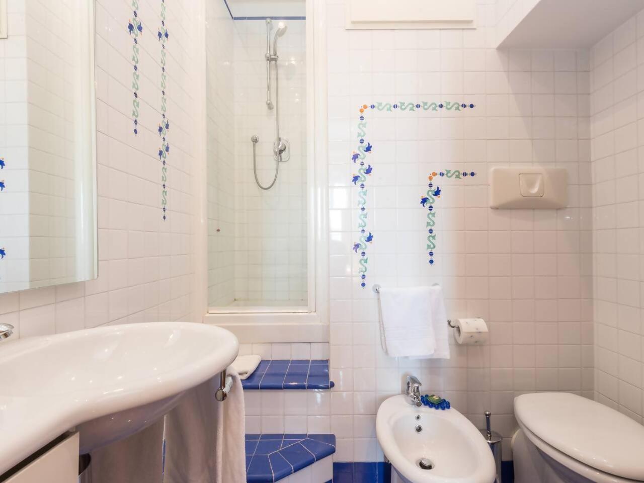 Apartmán Trevi Luxury With Terrace Řím Exteriér fotografie
